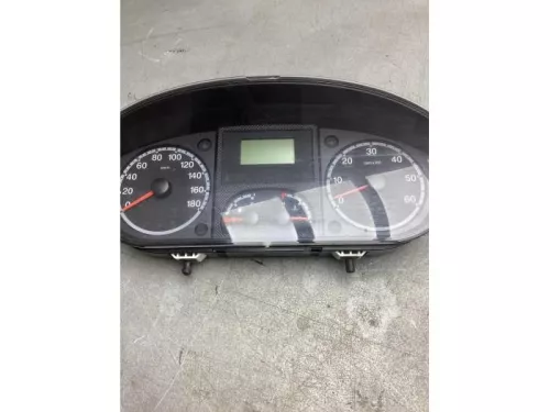 Kilometerteller KM-8181646