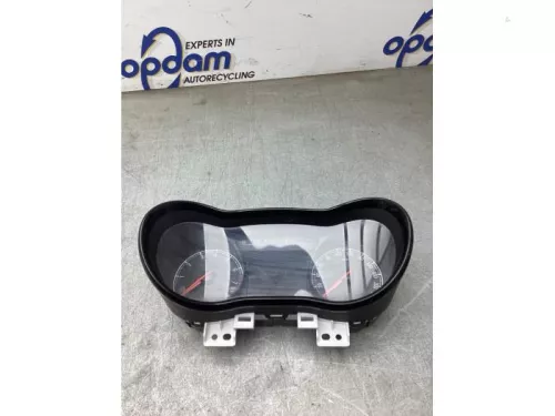 Kilometerteller KM-8227666