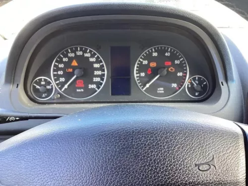 Kilometerteller KM-8247013