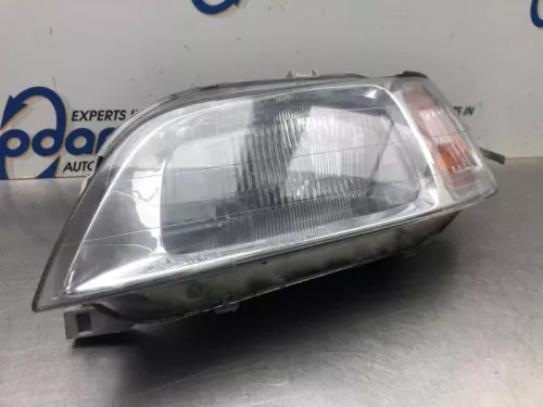 Koplamp links-8129239