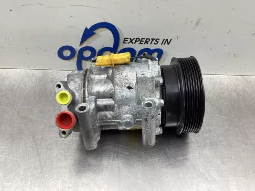 Renault Aircopomp 89372 d4fj7