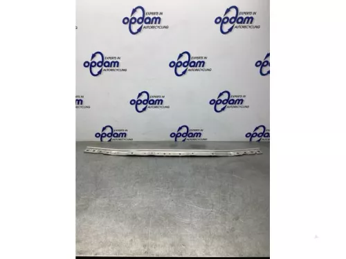 Radiateurbalk-7716508