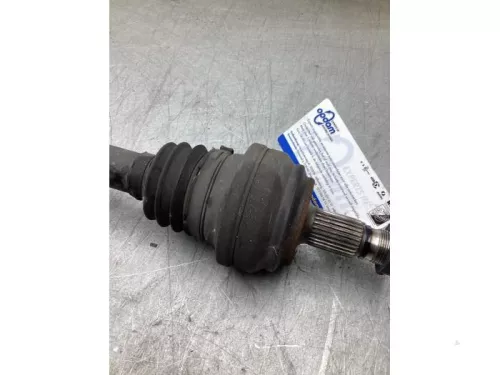 Aandrijfas links-achter Mercedes  722993