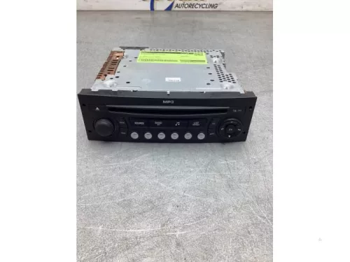 Radio CD Speler-8272811