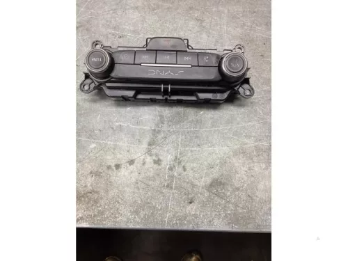 Radiobedienings paneel-8146356