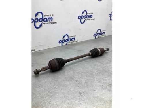Aandrijfas links-voor Renault 8200341698 jh3128