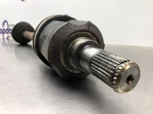 Aandrijfas links-voor Kia 495011d201 tj66