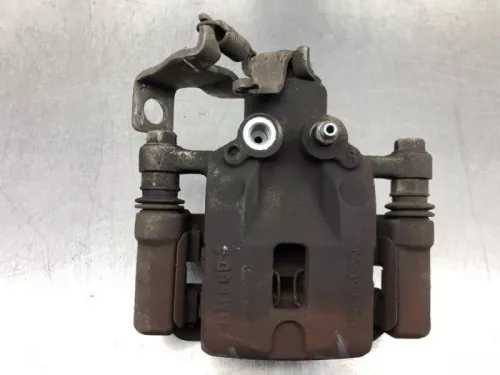 Remklauw (Tang) rechts-achter-7868353