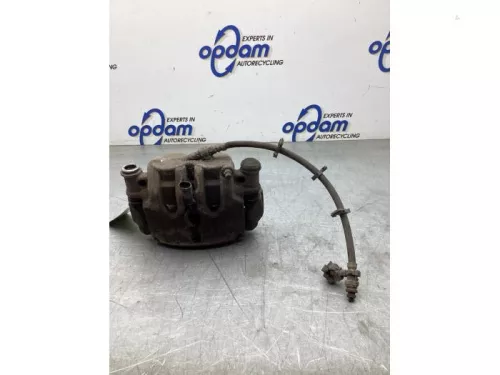 Remklauw (Tang) rechts-voor-8173540