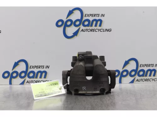 Remklauw (Tang) rechts-voor-7877750