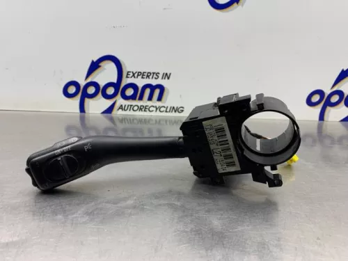 Richtingaanwijzer Schakelaar-8261000