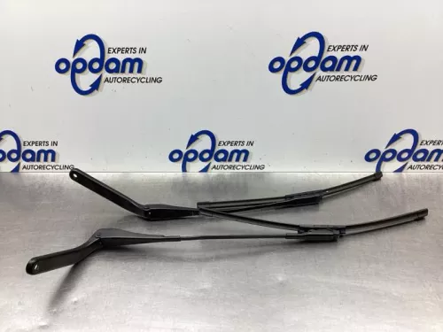 Ruitenwisserarm voor-7746917