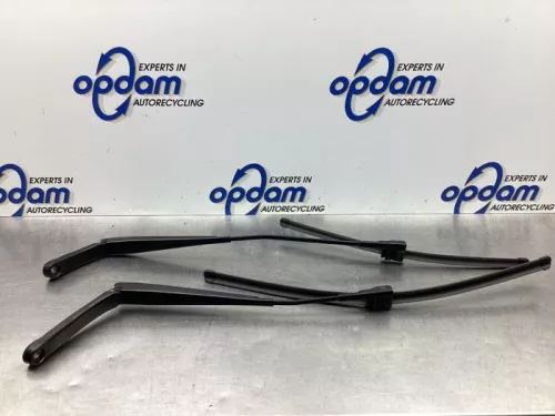 Ruitenwisserarm voor-7932953