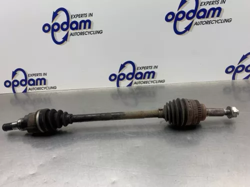 Aandrijfas links-voor Suzuki 44102m68k50