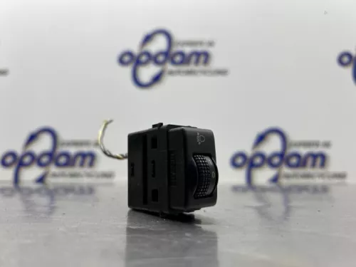 Schakelaar Koplamp Ihv-8318387