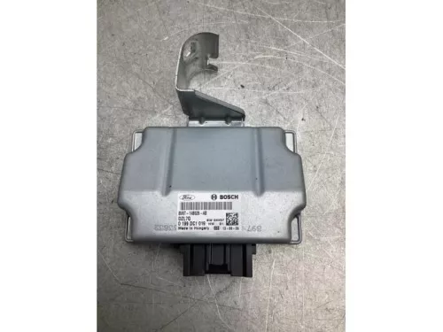 Spanningsregelaar-7742513