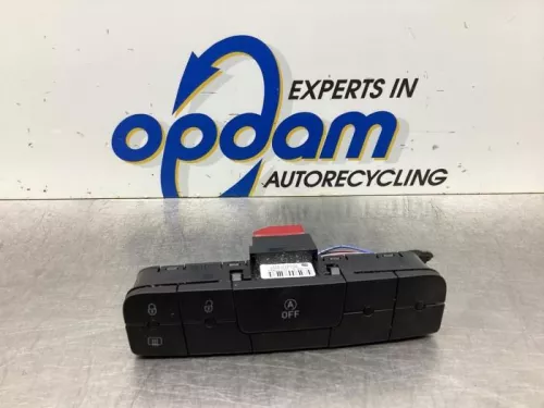 Start/Stop schakelaar-7861720