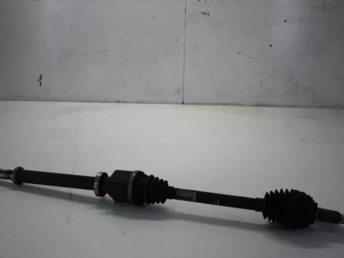 Aandrijfas rechts-voor Dacia 8200499586 jr5149