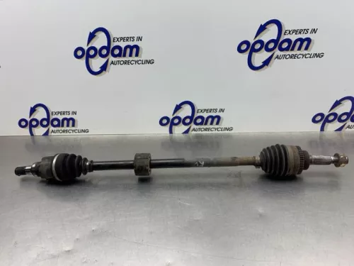 Aandrijfas rechts-voor Suzuki 44101m68k50