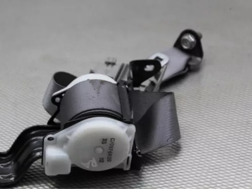 Veiligheidsgordel rechts-achter-7882339