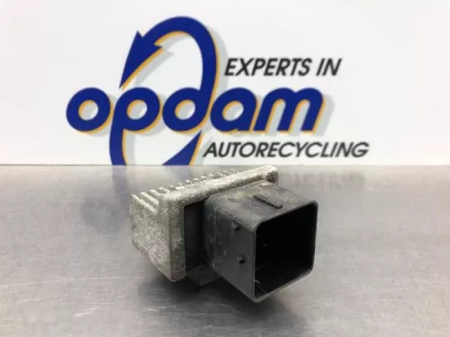 Voorgloei Relais-8141710