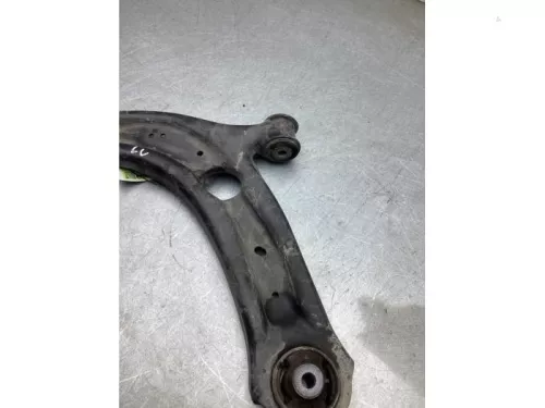 Draagarm onder links-voor-8337816