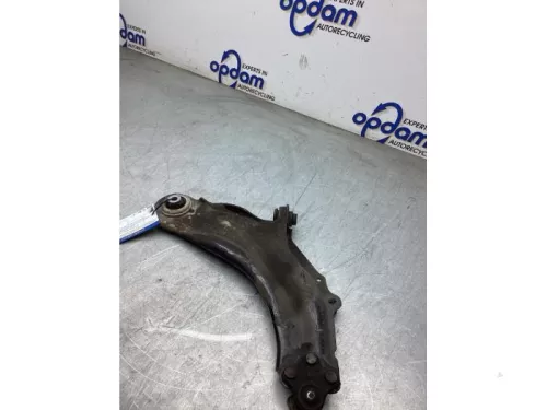 Draagarm onder links-voor-8281015