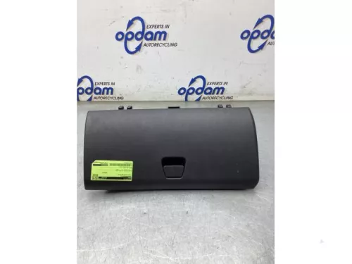 Dashboardkastje-8266863