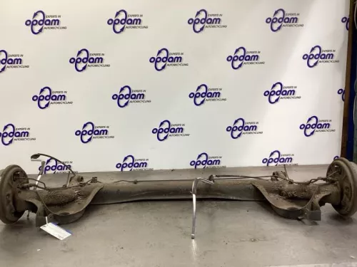 Achteras voorwielaandrijving-8141509