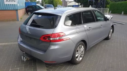 Achteras voorwielaandrijving-7716523