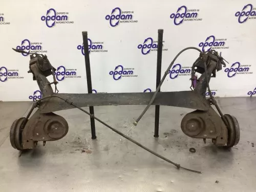 Achteras voorwielaandrijving-8345001