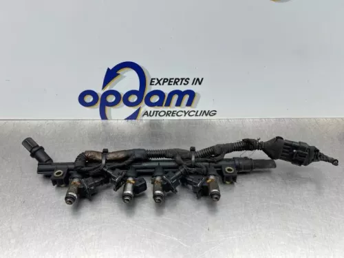 Injector (benzine injectie)-8349567