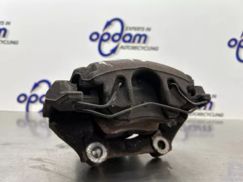 Remklauw (Tang) rechts-voor-8321012