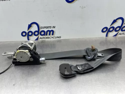 Veiligheidsgordel rechts-voor-8358392