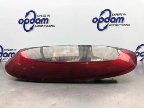 Achterlicht links-8184188