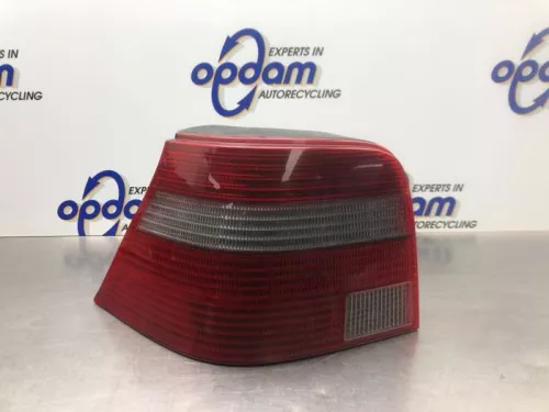 Achterlicht links-8229051