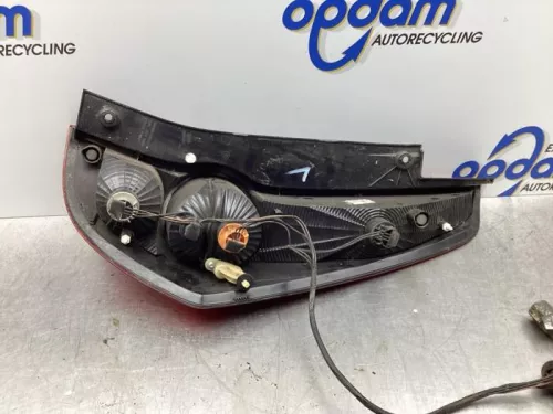 Achterlicht links-7577089