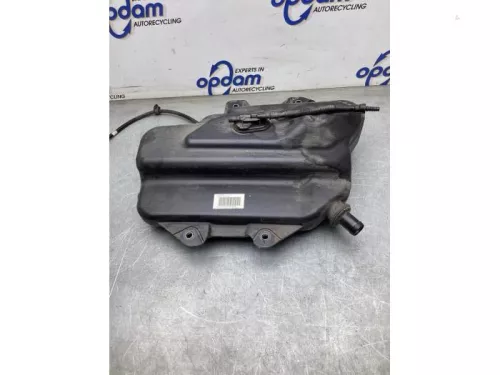 Adblue tank-8156906