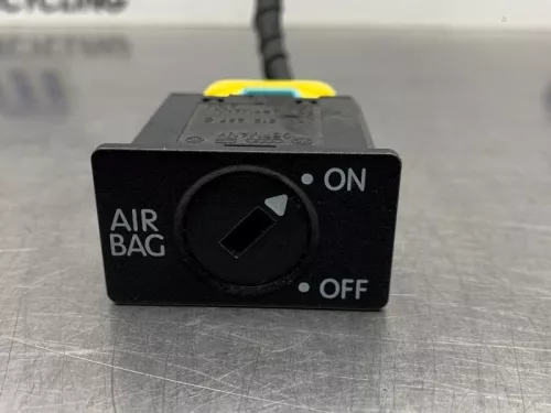 Airbag schakelaar-8269580