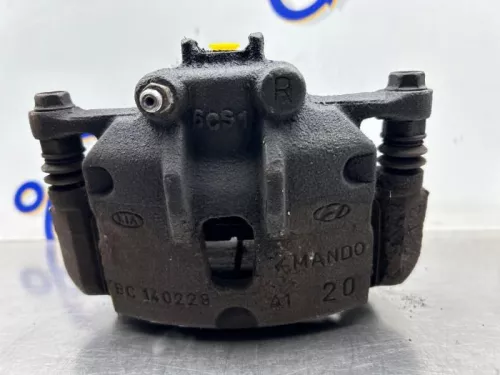 Remklauw (Tang) rechts-voor-8360069