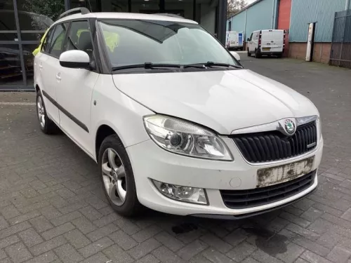 Aandrijfas rechts-voor-8251817