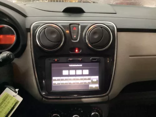 Display Multi Media regelunit-8261431