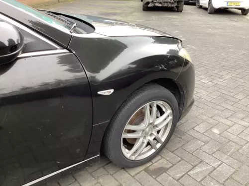 Scherm rechts-voor-8405631