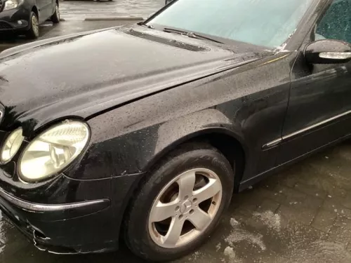 Scherm links-voor-8407519