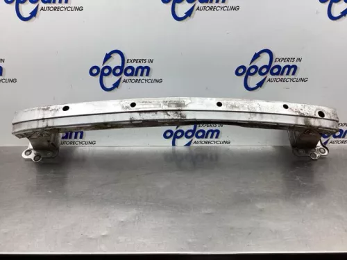 Bumperframe voor-7183896