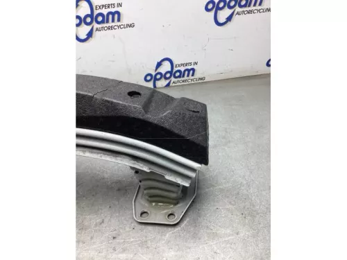 Bumperframe voor-8282260