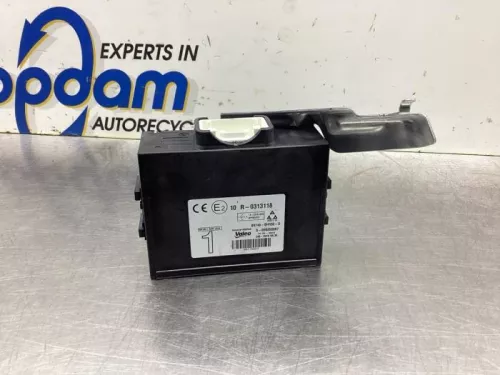 Centrale Deurvergrendelings Module-8046884