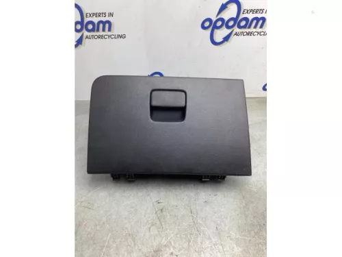 Dashboardkastje-8077815