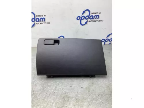 Dashboardkastje-8052644