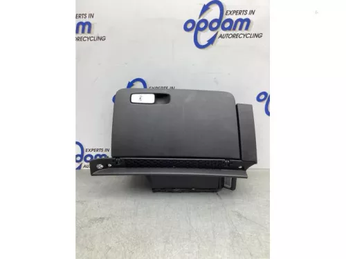 Dashboardkastje-7941733